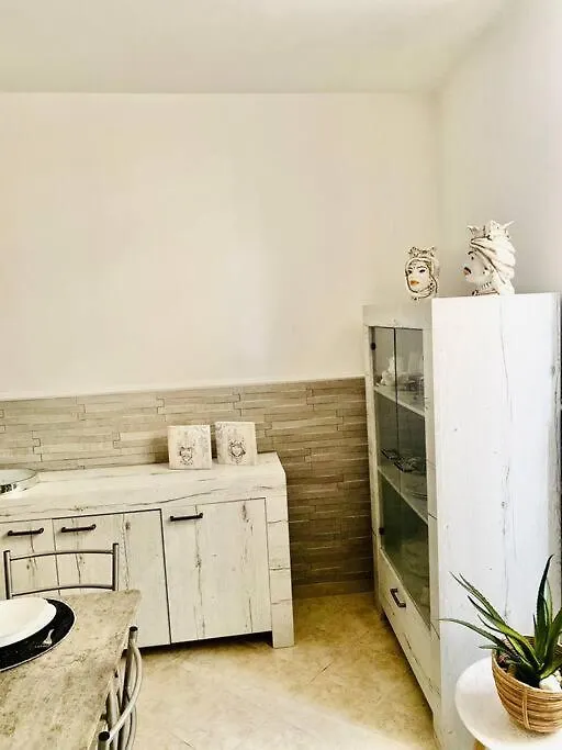Casa Don Vince Apartment Pachino 0*,  Italy